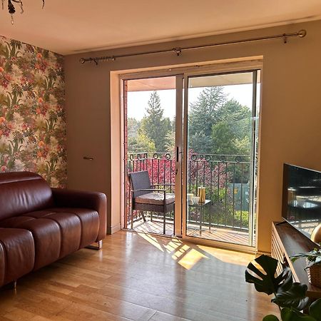 Belfast - Relax & Unwind In Our Skyline Retreat - 3 Bedroom Apartment With Parking Exterior foto